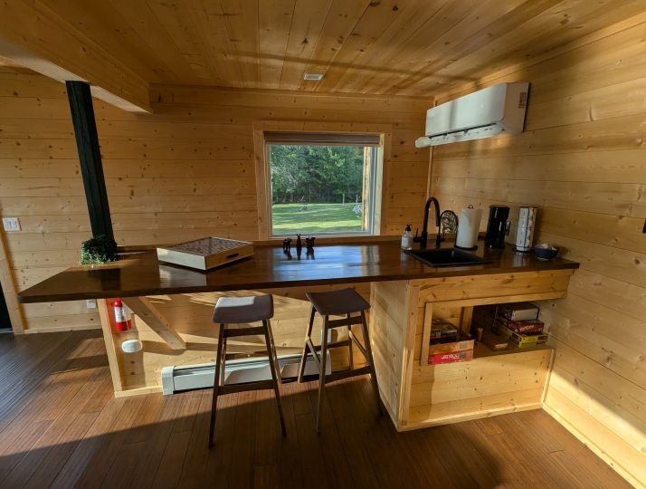 2nd floor Living room 6